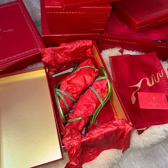 René Caovilla Green Satin Heels – Size 36 (Shimmer Strass)
BRAND NEW - Picture 6 of 12